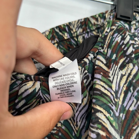 Ophelia Roe Printed Maxi Skirt - Size XL - Picture 5 of 7